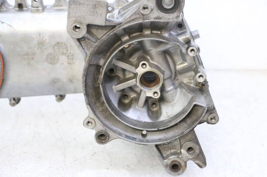 photo de CÁRTER DE MOTOR INFERIOR KYMCO AGILITY NAKED RENOUVO 2T 50 (2011 - 2018)