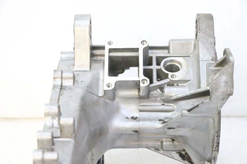 photo de CÁRTER DE MOTOR INFERIOR KYMCO AGILITY NAKED RENOUVO 2T 50 (2011 - 2018)