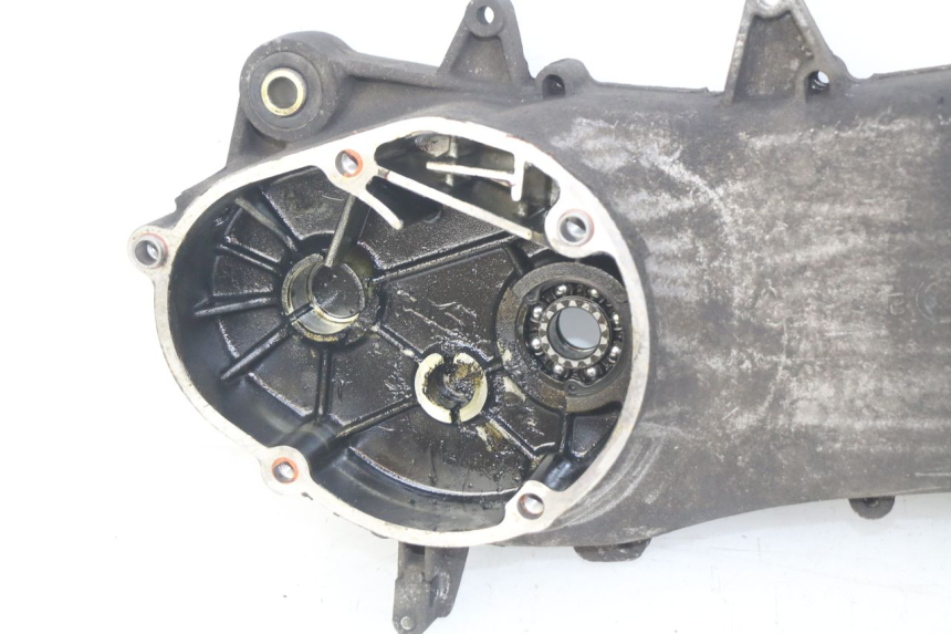 photo de CÁRTER DE MOTOR INFERIOR APRILIA SCARABEO 100 (2003 - 2012)