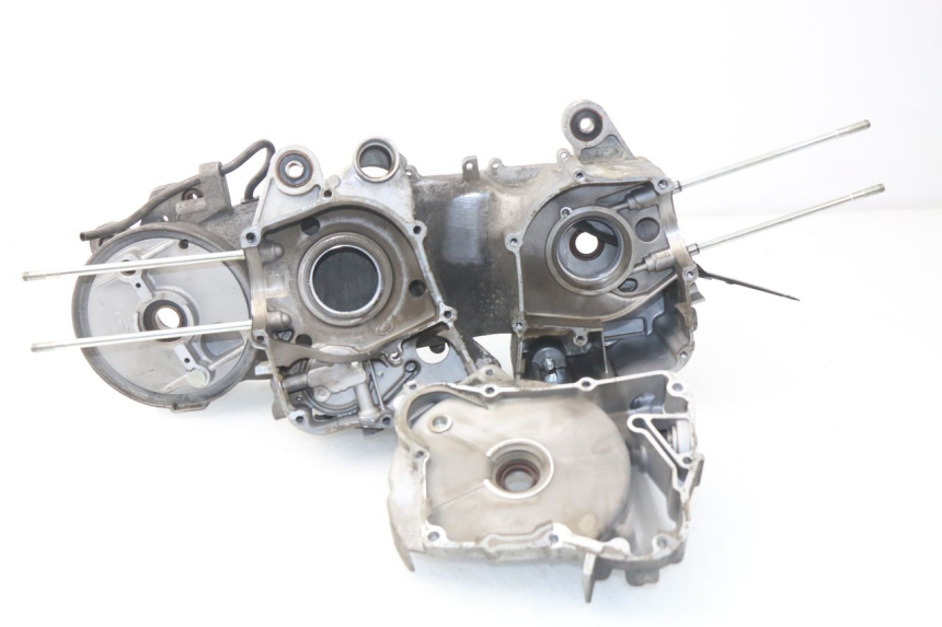 photo de CÁRTER DE MOTOR INFERIOR JONWAY AZTRAL 125 (2008 - 2017)