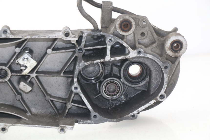 photo de CÁRTER DE MOTOR INFERIOR JONWAY AZTRAL 125 (2008 - 2017)