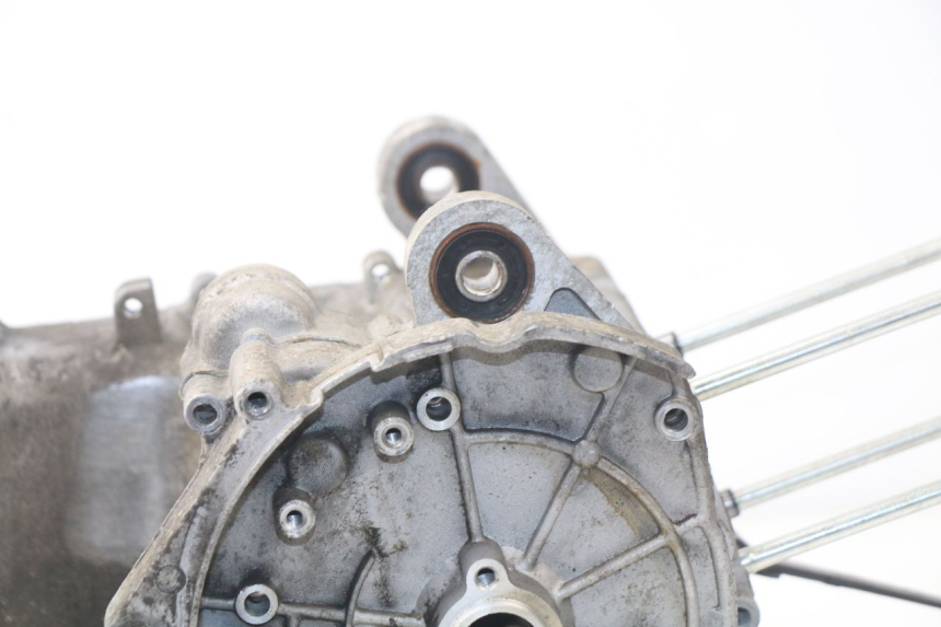 photo de CÁRTER DE MOTOR INFERIOR JONWAY AZTRAL 125 (2008 - 2017)