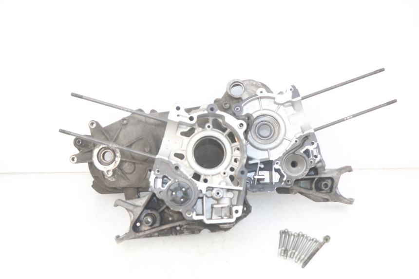 photo de CÁRTER DE MOTOR INFERIOR PEUGEOT CITYSTAR 125 (2011 - 2017)