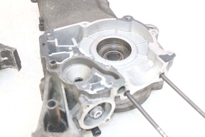 photo de CÁRTER DE MOTOR INFERIOR PEUGEOT CITYSTAR 125 (2011 - 2017)