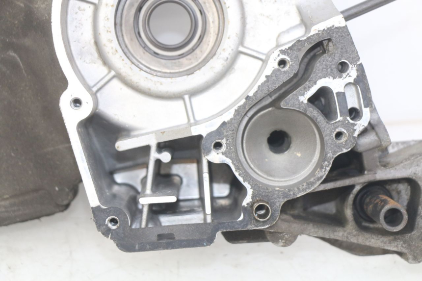 photo de CÁRTER DE MOTOR INFERIOR PEUGEOT CITYSTAR 125 (2011 - 2017)