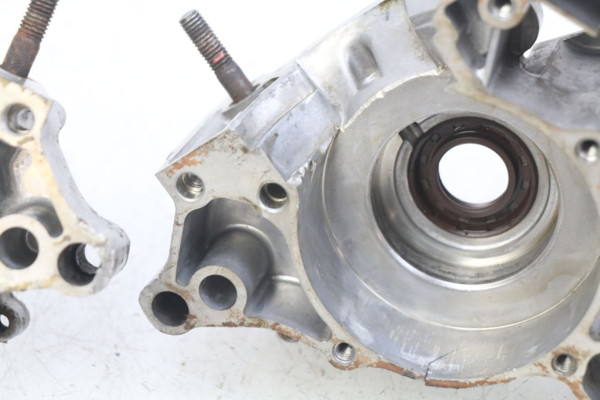 photo de CÁRTER DE MOTOR INFERIOR HONDA CR 80 (2001 - 2003)