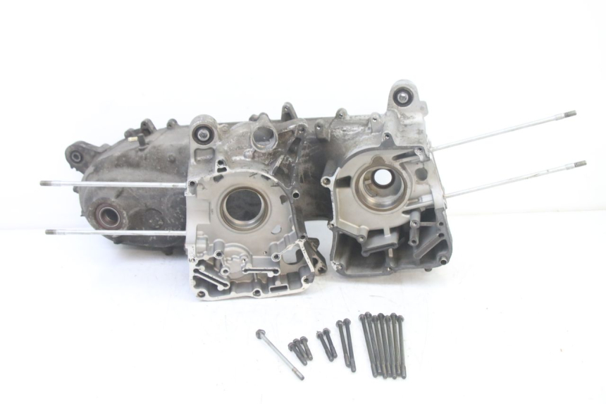 photo de CÁRTER DE MOTOR INFERIOR KYMCO DINK STREET 125 (2009 - 2014)
