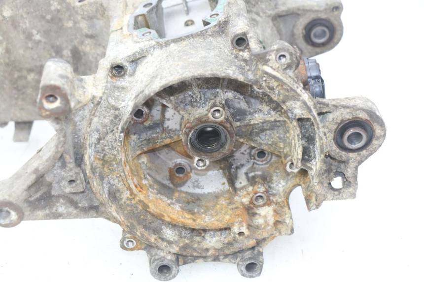 photo de CÁRTER DE MOTOR INFERIOR PEUGEOT ELYSTAR 50 (2002 - 2014)