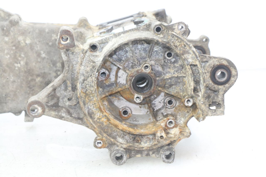 photo de CÁRTER DE MOTOR INFERIOR PEUGEOT ELYSTAR 50 (2002 - 2014)