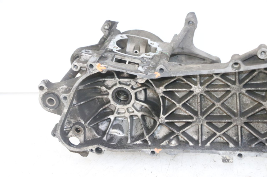 photo de CÁRTER DE MOTOR INFERIOR PEUGEOT ELYSTAR 50 (2002 - 2014)