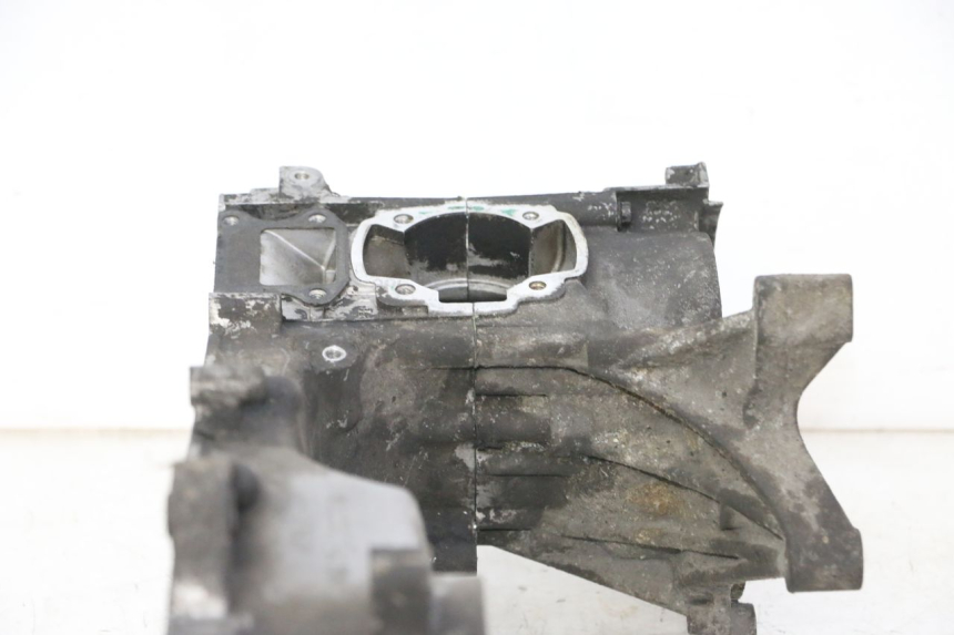 photo de CÁRTER DE MOTOR INFERIOR PEUGEOT ELYSTAR 50 (2002 - 2014)