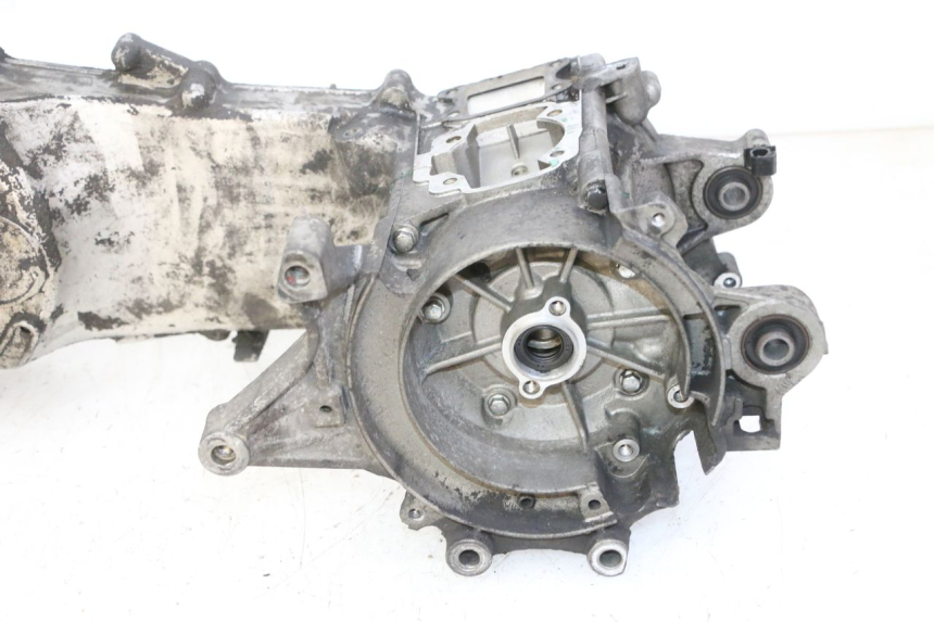 photo de CÁRTER DE MOTOR INFERIOR PEUGEOT ELYSTAR 50 (2002 - 2014)