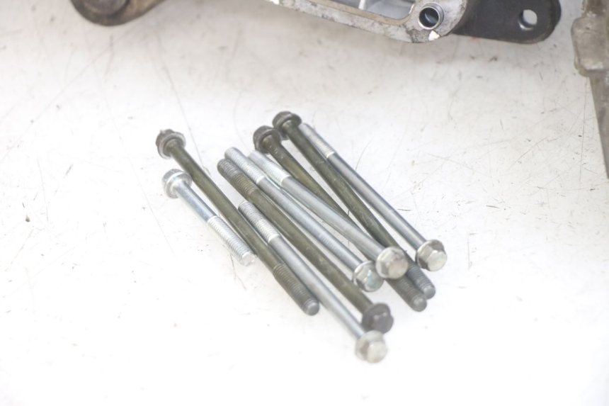 photo de CÁRTER DE MOTOR INFERIOR JM MOTORS EVOLIS 4T 50 (2018 - 2022)