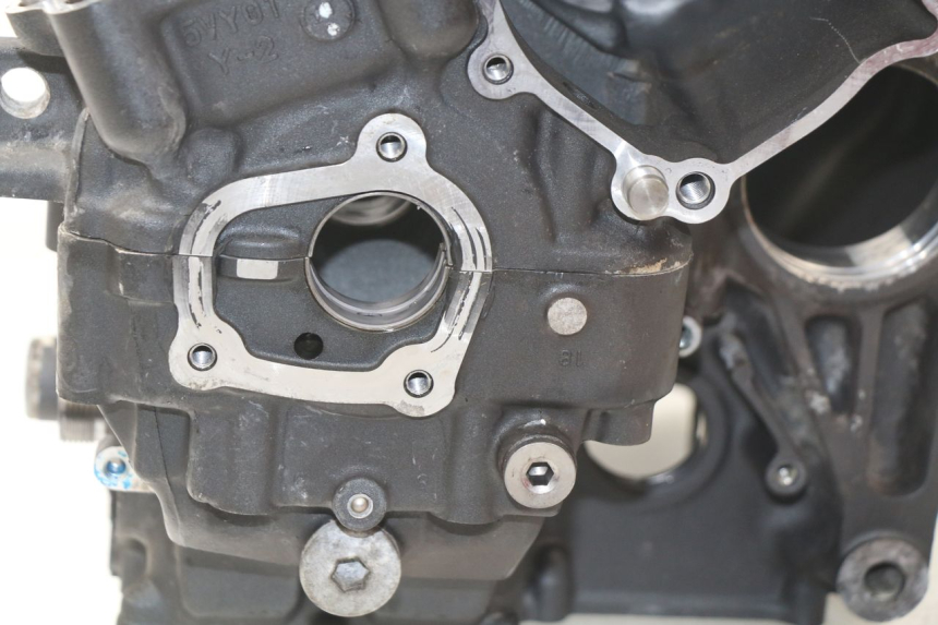 photo de CARTER YAMAHA FZ8 800 (2010 - 2016) - Detalles de los puntos de fijación