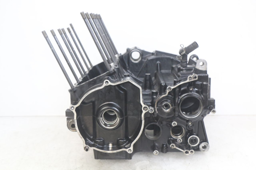 photo de CÁRTER DE MOTOR INFERIOR YAMAHA FZS FAZER 600 (1998 - 2001)