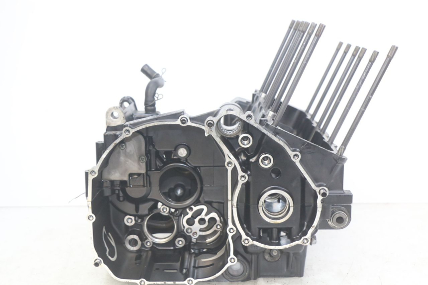photo de CÁRTER DE MOTOR INFERIOR YAMAHA FZS FAZER 600 (1998 - 2001)