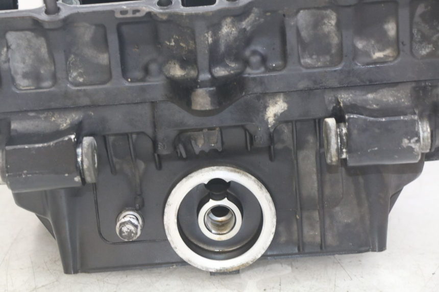 photo de CÁRTER DE MOTOR INFERIOR YAMAHA FZS FAZER 600 (1998 - 2001)