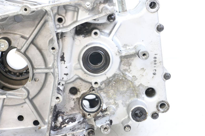photo de Cárter inferior del motor HYOSUNG GV AQUILA 125 (2000 - 2004)