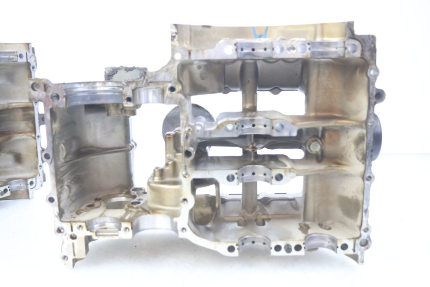 photo de CÁRTER DE MOTOR INFERIOR HONDA CBF 500 (2004 - 2007)