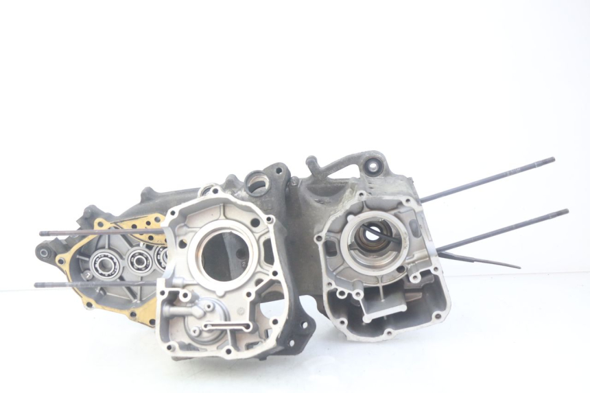 photo de CÁRTER DE MOTOR INFERIOR HONDA FES PANTHEON 125 (2003 - 2007)