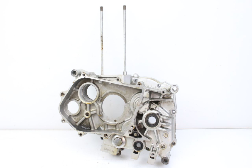 photo de CÁRTER DE MOTOR INFERIOR SYM HUSKY 125 (1999 - 2005)