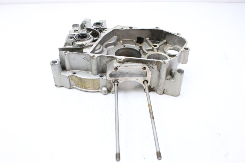 photo de CÁRTER DE MOTOR INFERIOR SYM HUSKY 125 (1999 - 2005)