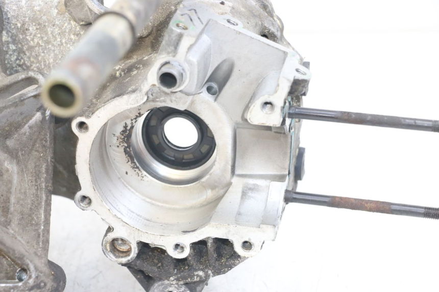 photo de CÁRTER DE MOTOR INFERIOR KEEWAY RY6 2T 50 (2011 - 2019)