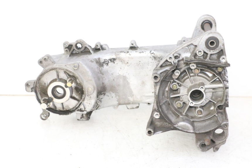 photo de CARTER PEUGEOT KISBEE 2T 50 (2010 - 2017) - Estado de la superficie y material