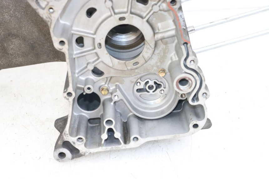 photo de Cárter inferior del motor KYMCO DINK STREET ABS 125 (2011 - 2018)