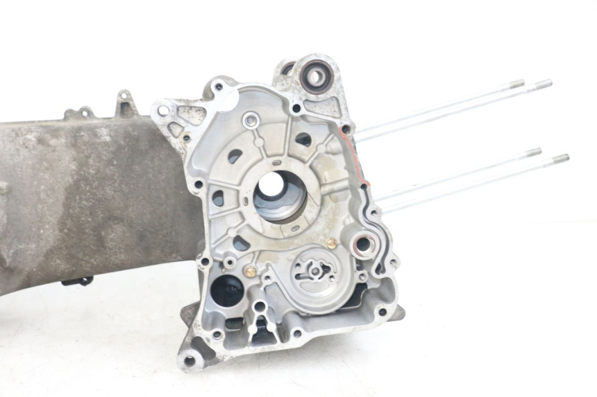 photo de Cárter inferior del motor KYMCO DINK STREET ABS 125 (2011 - 2018)
