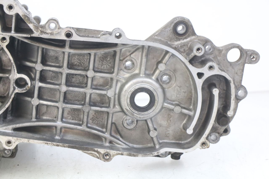 photo de CÁRTER DE MOTOR INFERIOR KYMCO SENTO 100 (2008 - 2013)
