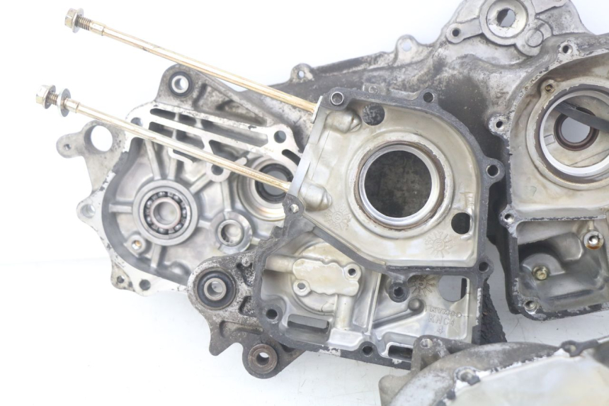photo de CÁRTER DE MOTOR INFERIOR KYMCO SENTO 100 (2008 - 2013)