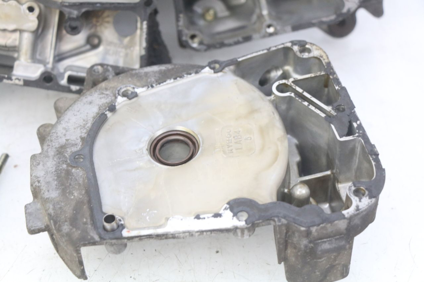 photo de CÁRTER DE MOTOR INFERIOR KYMCO SENTO 100 (2008 - 2013)