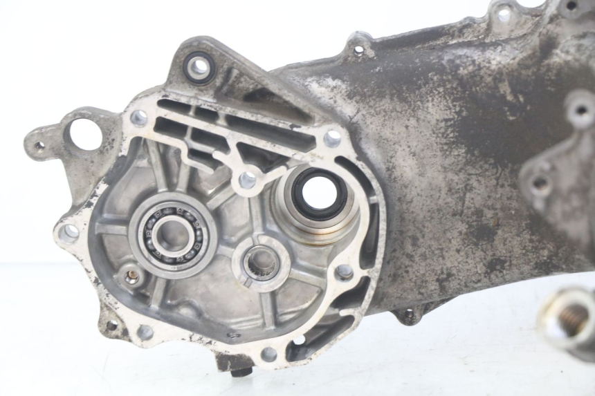 photo de CÁRTER DE MOTOR INFERIOR KYMCO SENTO 100 (2008 - 2013)