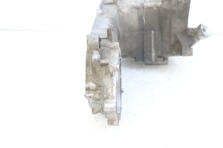 photo de CARTER YAMAHA NEOS NEO'S 4T 50 (2008 - 2016) - Zoom sobre los componentes