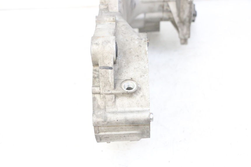 photo de CÁRTER DE MOTOR INFERIOR PIAGGIO NEW TYPHOON 50 (2018 - 2021)