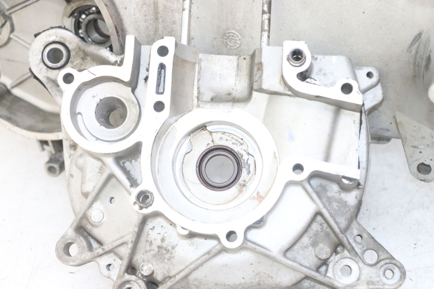 photo de CÁRTER DE MOTOR INFERIOR PIAGGIO NEW TYPHOON 50 (2018 - 2021)