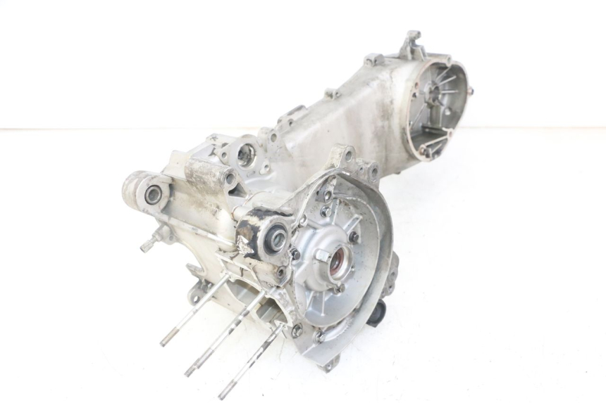 photo de CÁRTER DE MOTOR INFERIOR PIAGGIO NEW TYPHOON 50 (2018 - 2021)