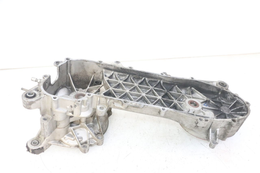 photo de CÁRTER DE MOTOR INFERIOR PIAGGIO NEW TYPHOON 50 (2018 - 2021)