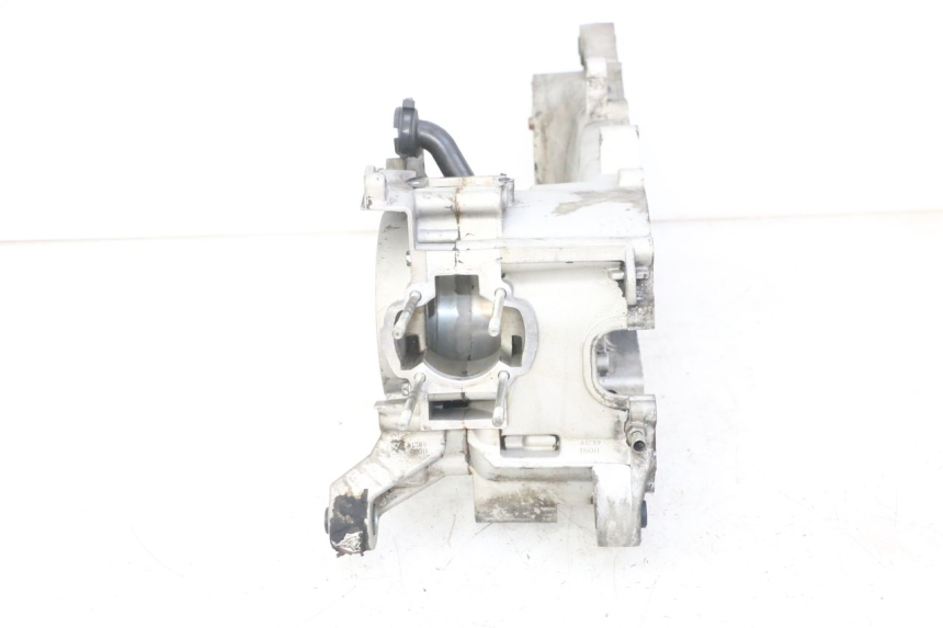 photo de CÁRTER DE MOTOR INFERIOR PIAGGIO NEW TYPHOON 50 (2018 - 2021)
