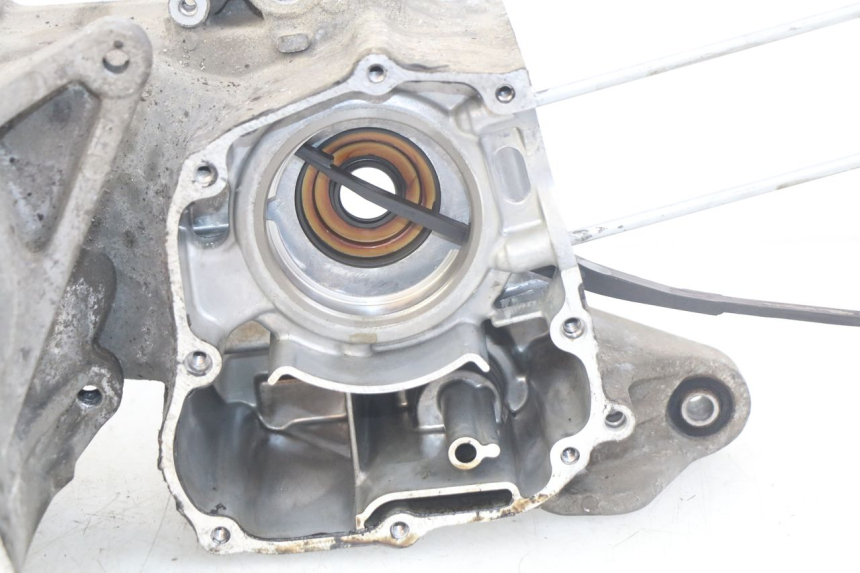 photo de CÁRTER DE MOTOR INFERIOR HONDA NHX LEAD 110 (2008 - 2010)