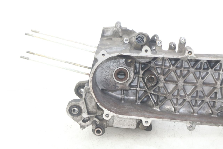 photo de CÁRTER DE MOTOR INFERIOR SYM ORBIT 2 4T 50 (2018 - 2022)