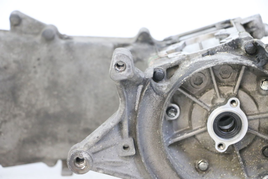 photo de CÁRTER DE MOTOR INFERIOR PEUGEOT ELYSTAR 50 (2002 - 2014)