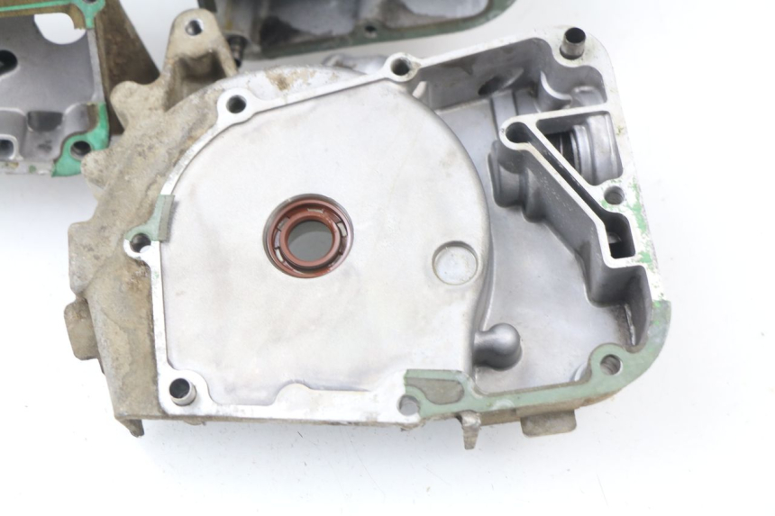 photo de CÁRTER DE MOTOR INFERIOR PEUGEOT KISBEE 4T 50 (2010 - 2017)