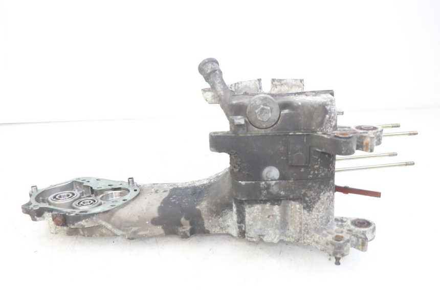 photo de CÁRTER DE MOTOR INFERIOR PEUGEOT KISBEE 4T 50 (2018 - 2022)