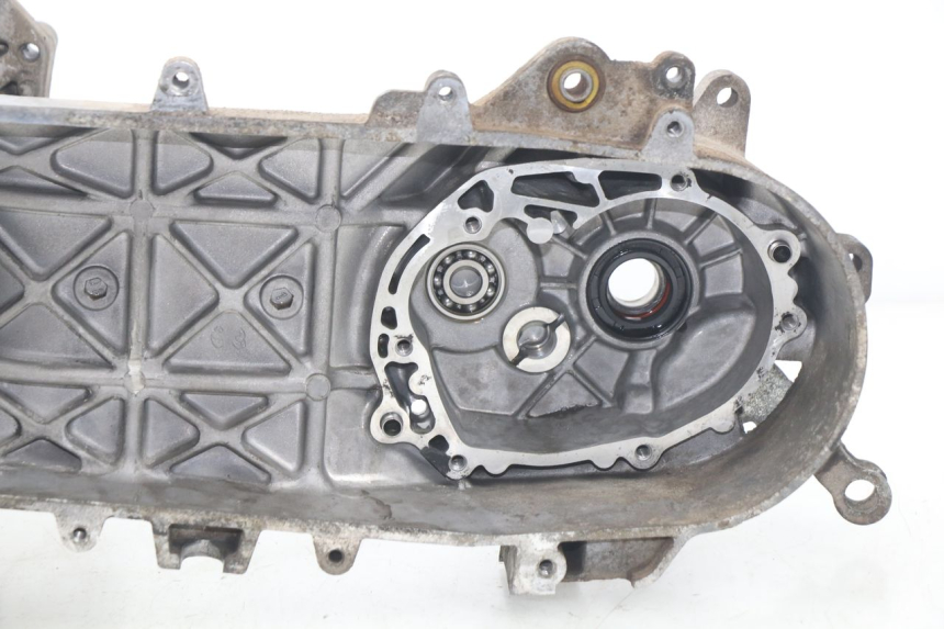 photo de CÁRTER DE MOTOR INFERIOR PEUGEOT LUDIX 50 (2005 - 2007)