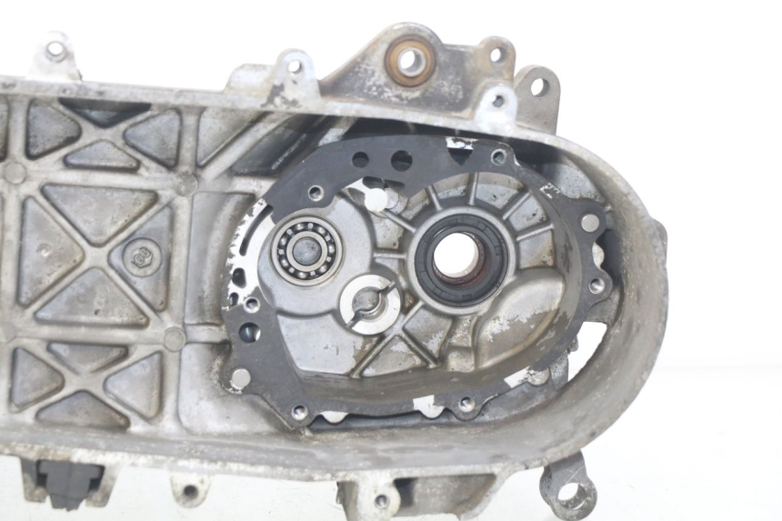 photo de CÁRTER DE MOTOR INFERIOR PEUGEOT LUDIX 50 (2008 - 2017)