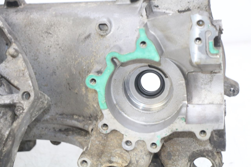 photo de CÁRTER DE MOTOR INFERIOR PEUGEOT LUDIX 50 (2005 - 2007)