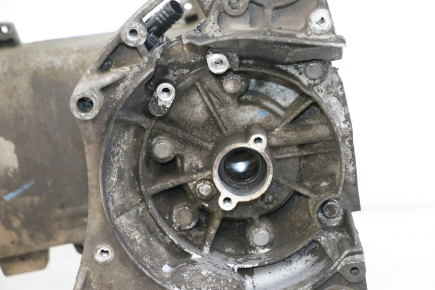 photo de CÁRTER DE MOTOR INFERIOR PEUGEOT LUDIX 50 (2008 - 2017)