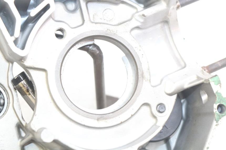 photo de CÁRTER DE MOTOR INFERIOR YCF PILOT 125